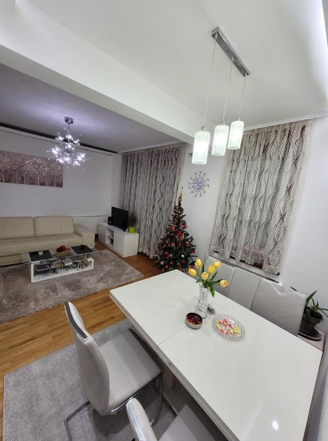 Apartment Joy Belgrade Extérieur photo