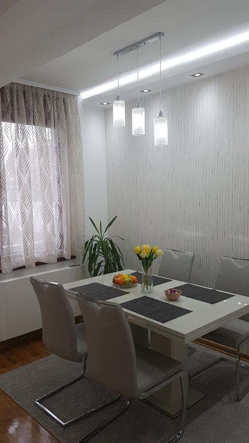 Apartment Joy Belgrade Extérieur photo
